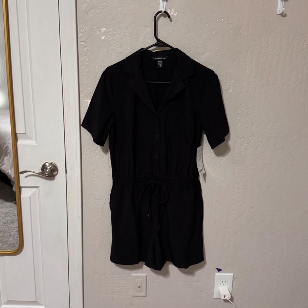 Athleta Avenue Romper Black Featherweight Stretch Short Sleeve Button Front S